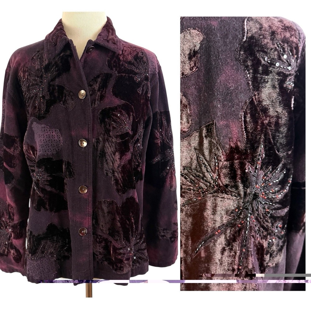 CHICOS Velvet Beaded STATEMENT JACKET Red S 0 Holiday whimsigoth Old Money Goth